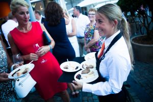Horecare evenement organiseren Maastricht Heerlen Parkstad Valkenburg Sittard Geleen Heuvelland horecapersoneel catering events